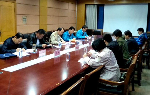 省發(fā)改委低碳試點(diǎn)城市調研組來(lái)皖南電機調研